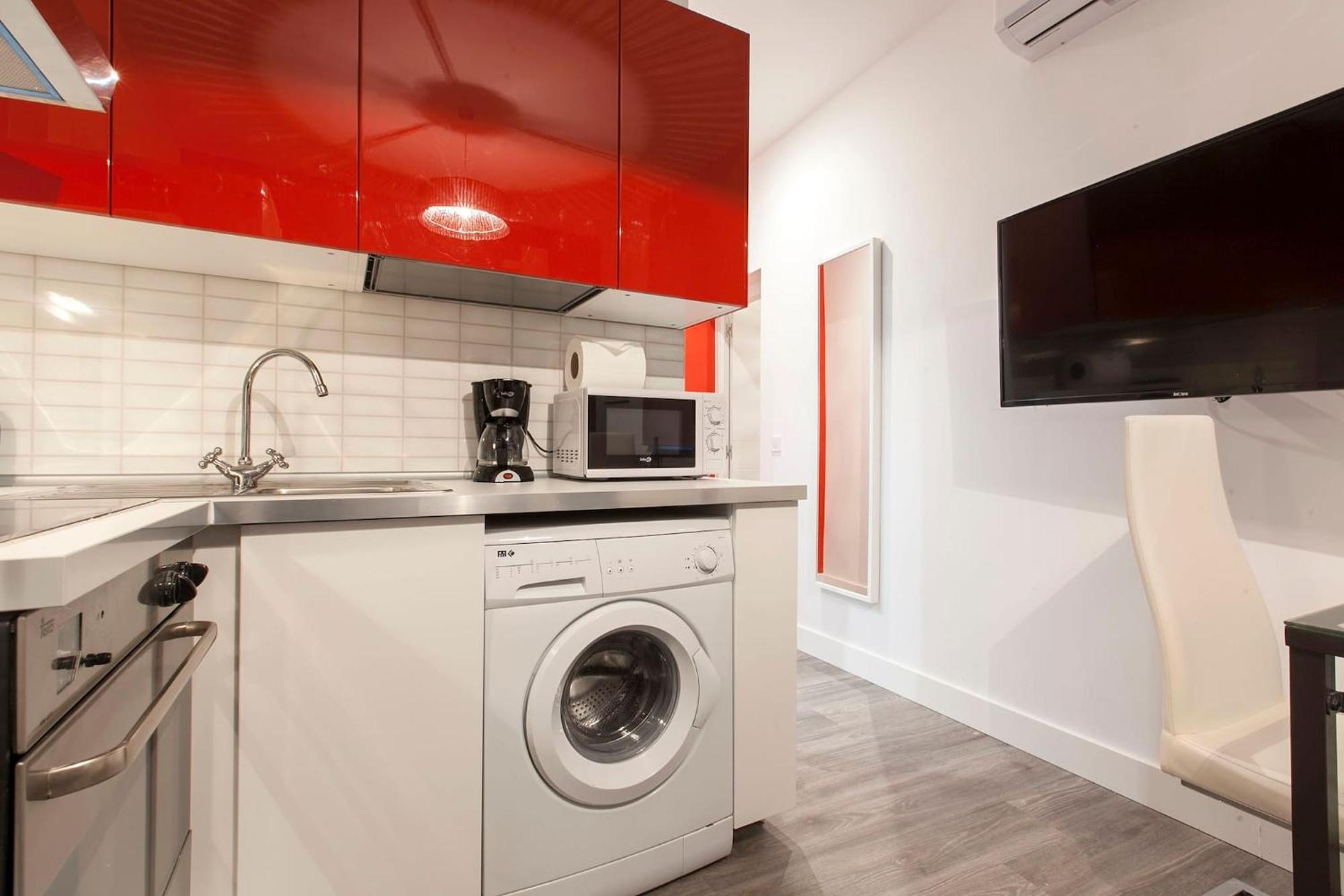 Apartamentos Day Madrid Callao Centro Gran Via Sol Malasana Esterno foto
