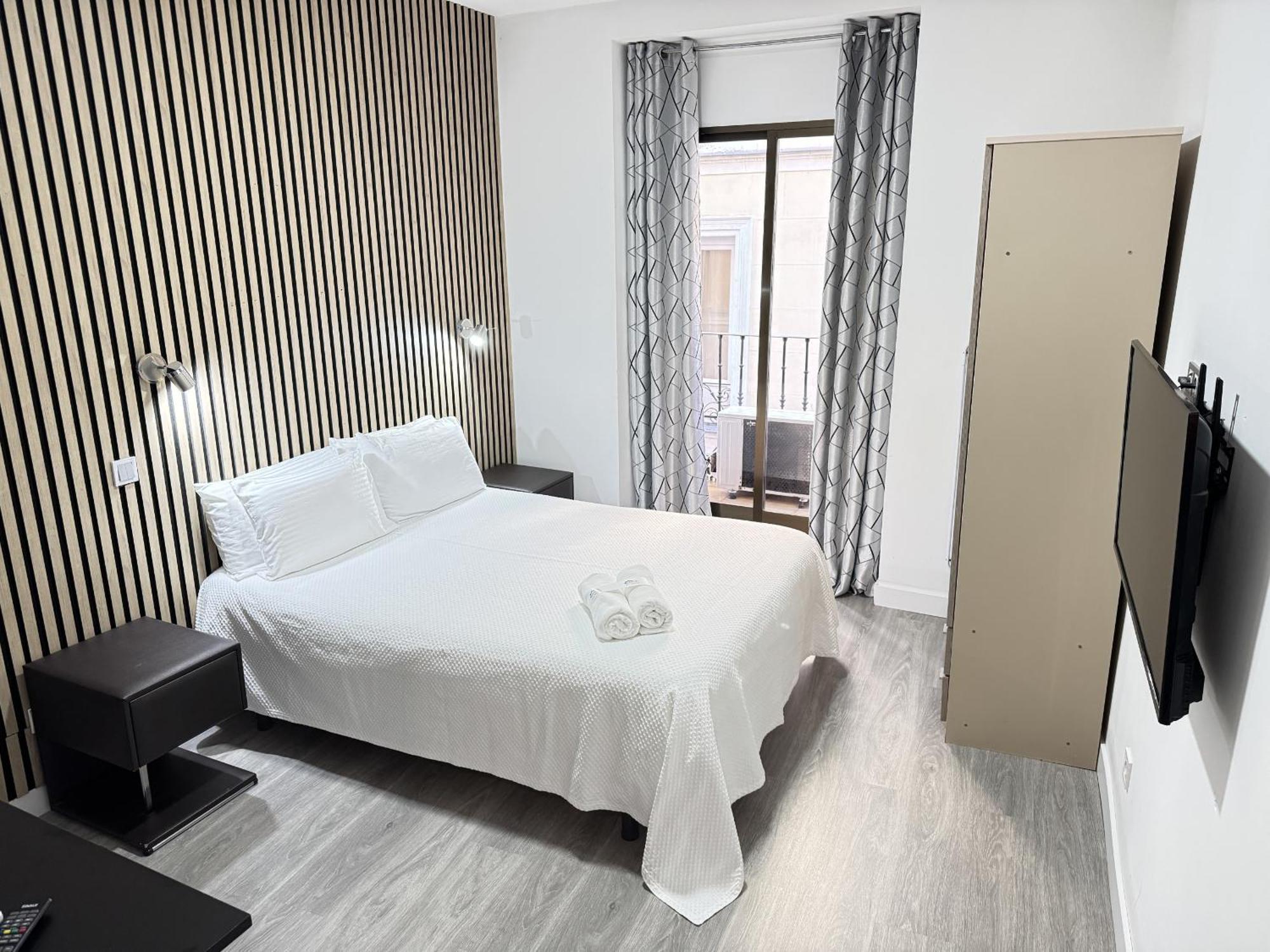Apartamentos Day Madrid Callao Centro Gran Via Sol Malasana Esterno foto